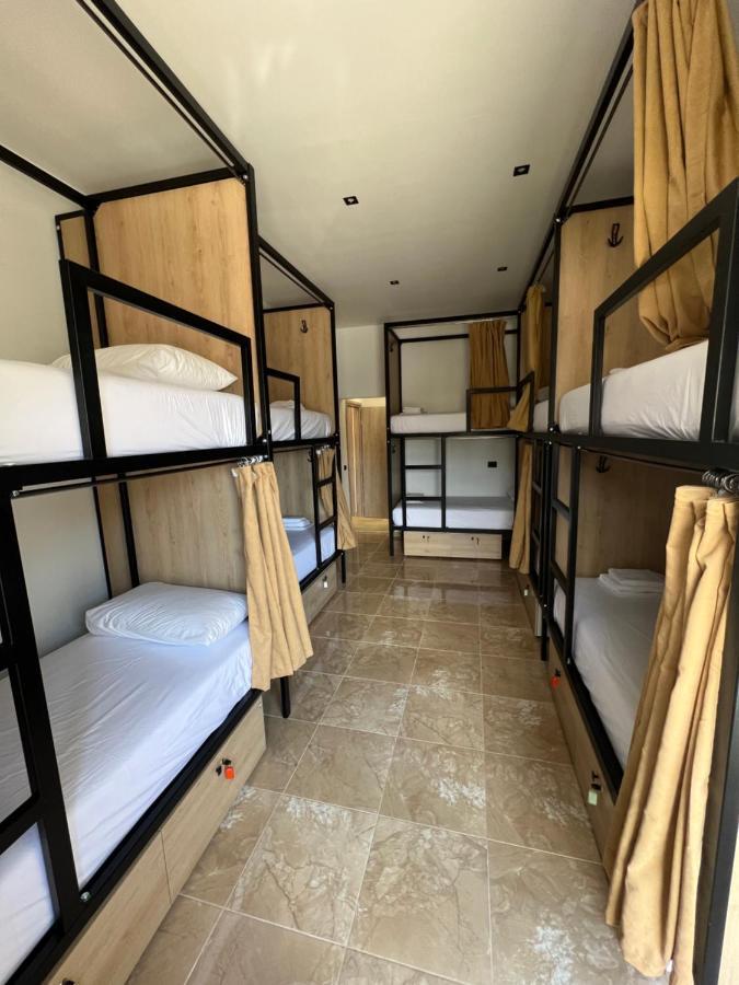 Central Boutique Hostel Σαράντα Εξωτερικό φωτογραφία