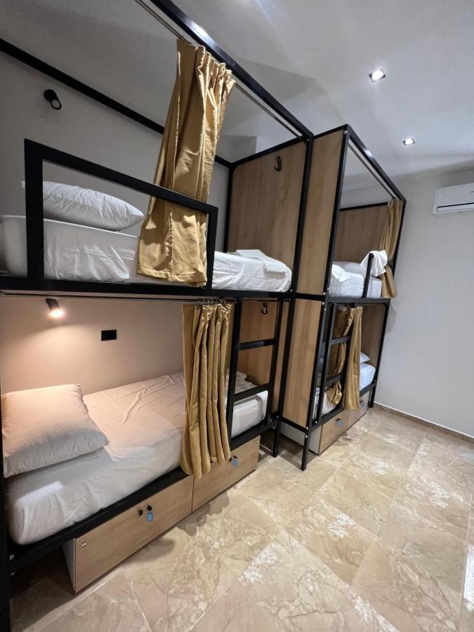Central Boutique Hostel Σαράντα Εξωτερικό φωτογραφία