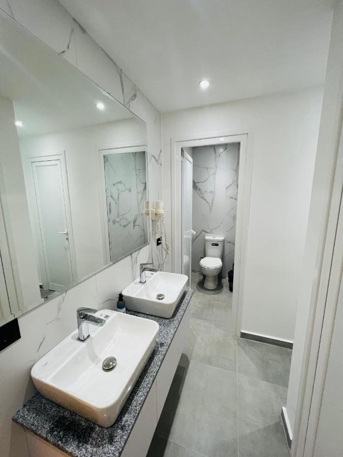 Central Boutique Hostel Σαράντα Εξωτερικό φωτογραφία