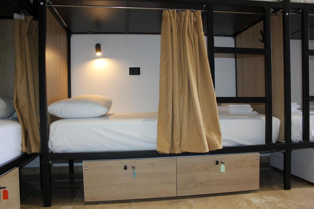 Central Boutique Hostel Σαράντα Εξωτερικό φωτογραφία